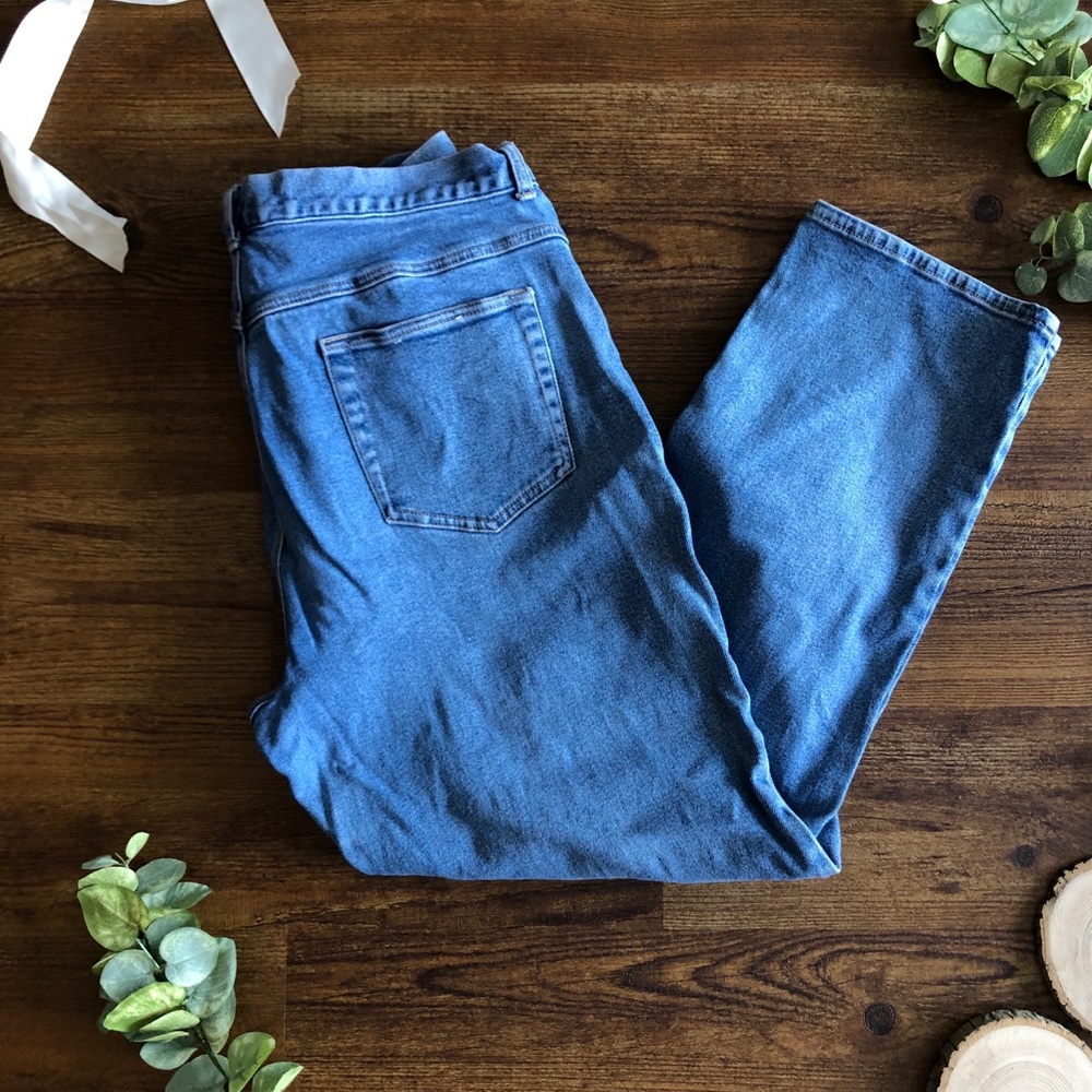 Vintage cropped denim jeans